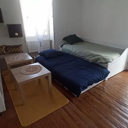 Charmante Petite Maison Meublee *